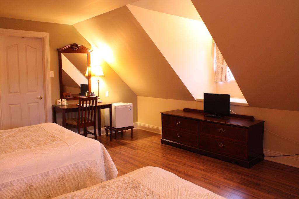 Auberge Chateau Lamontagne Sainte Anne-des-Chênes Quarto foto